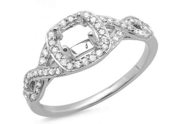 जन्मदिन के लिए 0.38ct 1.3mm 14k व्हाइट गोल्ड सेमी माउंट रिंग्स कुशन कट