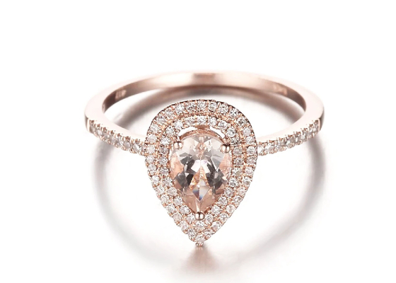 नाशपाती कट डबल हेलो मॉर्गनाइट सगाई की अंगूठी 6 × 9 एमएम 0.79ct वजन ओडीएम