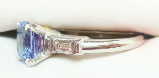 हीरे के साथ 14k व्हाइट गोल्ड ओवल असली प्राकृतिक Tanzanite अंगूठी