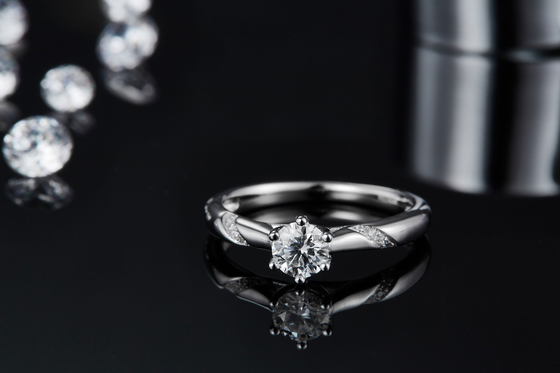 थोक Moissanite आभूषण 925 स्टर्लिंग चांदी कस्टम Moissanite अंगूठी सगाई
