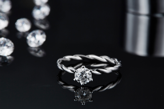 Moissanite सगाई महिलाओं की अंगूठी सेट हीरे और नीलम शादी बैंड सफेद सोने प्रशस्त के लिए