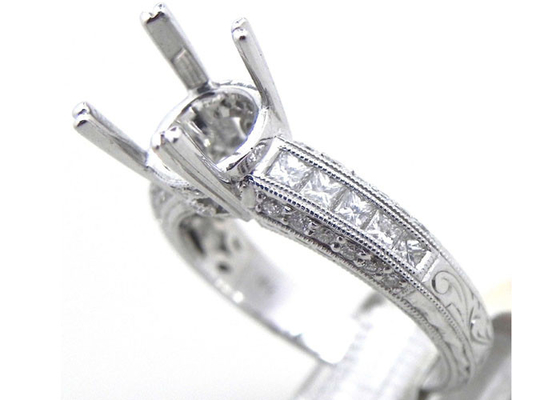 सगाई के लिए दीया 3x3mm 1.08Ct सेमी माउंट ज्वेलरी रिंग ODM 18k व्हाइट गोल्ड मटेरियल: