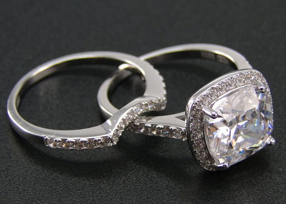 हेलो 1.0ct डायमंड एंगेजमेंट वेडिंग रिंग्स 53PCS प्रोंग सेटिंग टाइप