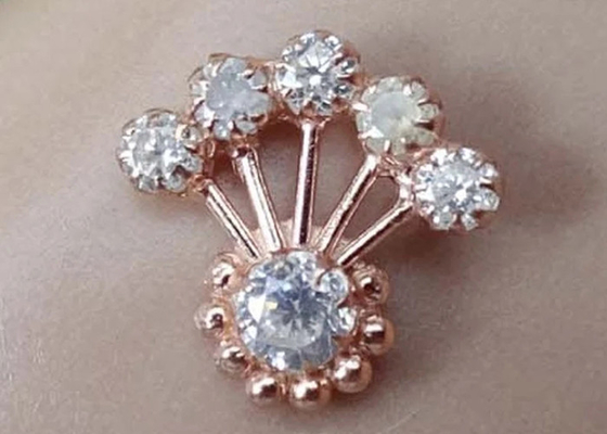 18K रोज़ गोल्ड नोज़ रिंग डायमंड के साथ 0.05ct दैनिक पहनने के लिए OEM ODM