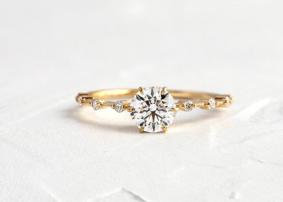 1.0ct Moissanite डायमंड रिंग्स, राउंड कट एंगेजमेंट रिंग्स 6.5MM ODM