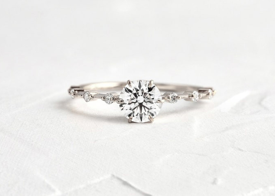 1.0ct Moissanite डायमंड रिंग्स, राउंड कट एंगेजमेंट रिंग्स 6.5MM ODM