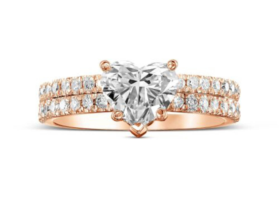 ODM 18k गुलाब गोल्ड डायमंड रिंग हार्ट कट मैचिंग बैंड 2.75CT . के साथ