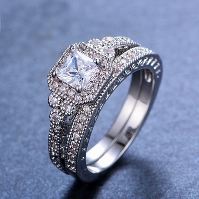 0.62ct 2 कैरेट प्रिंसेस कट डायमंड रिंग, 62PCS मोइसानाइट एंगेजमेंट रिंग्स